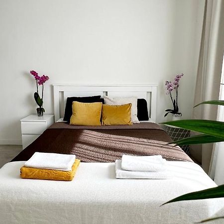 Cozy Modren Apartment On Malvarrosa Beach Valencia Exterior foto