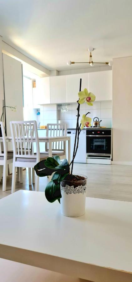 Cozy Modren Apartment On Malvarrosa Beach Valencia Exterior foto