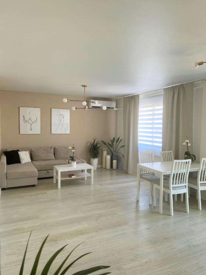 Cozy Modren Apartment On Malvarrosa Beach Valencia Exterior foto