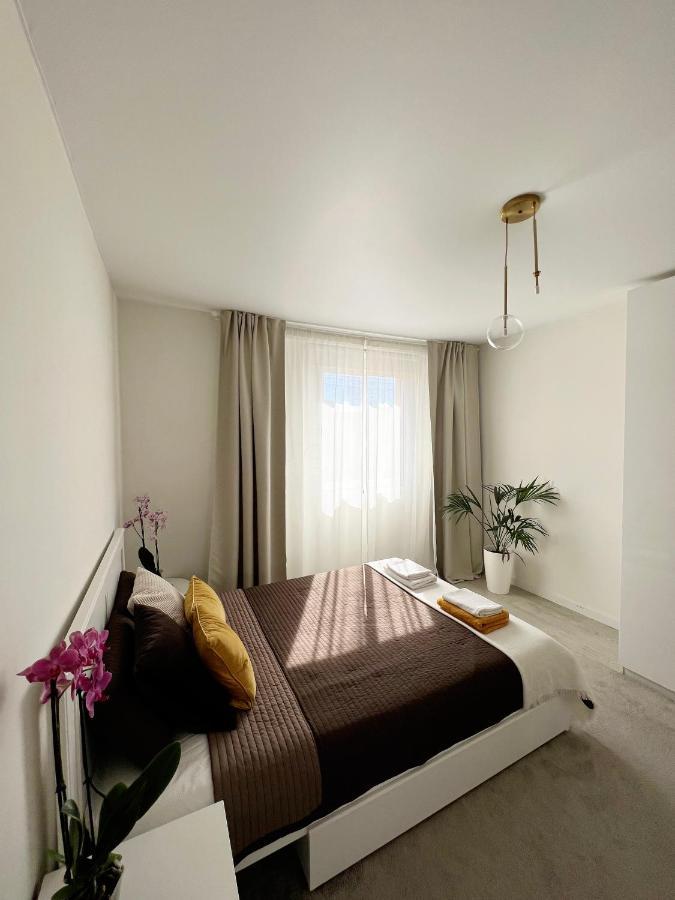 Cozy Modren Apartment On Malvarrosa Beach Valencia Exterior foto