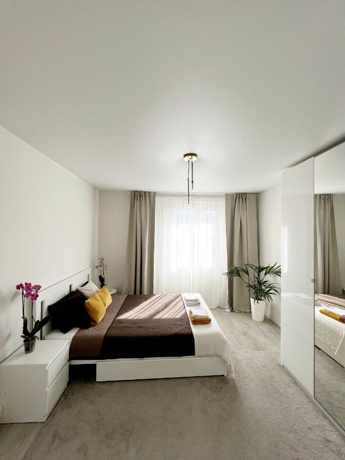 Cozy Modren Apartment On Malvarrosa Beach Valencia Exterior foto